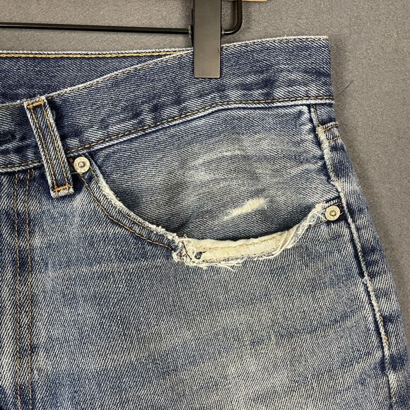 Levis 505 Jeans Men's 34x30 Blue Denim Medium Wash Distressed Straight Leg Retro - Picture 4 of 16